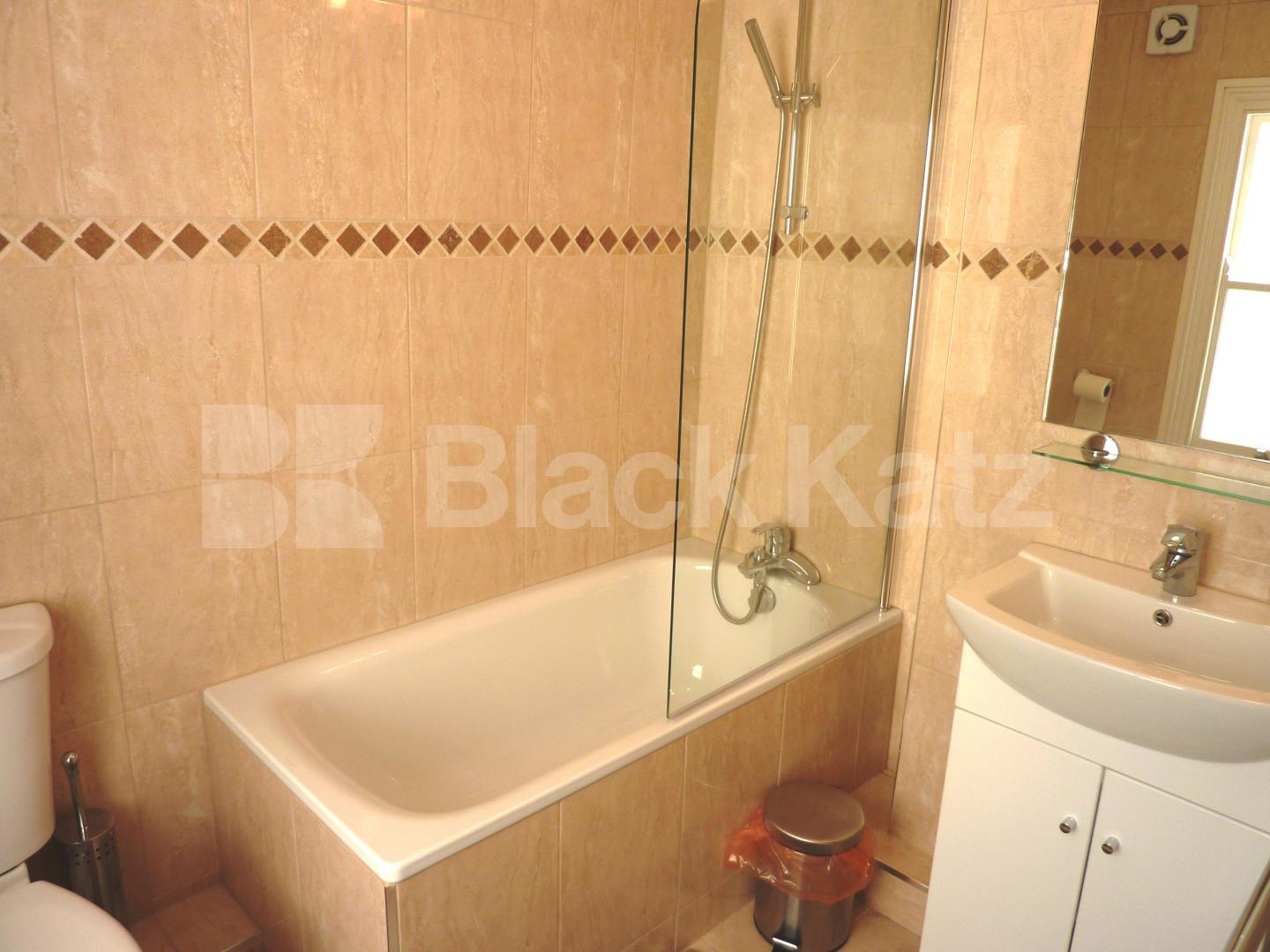 			NEW INSTRUCTION!, 1 Bedroom, 1 bath, 1 reception Flat			 Crawford Place, EDGWARE ROAD